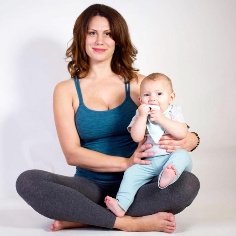 Prenatal and Postnatal Yoga, Baby Yoga, Baby Massage in Whiteley, Park Gate, Locks Heath, Fareham, Southampton