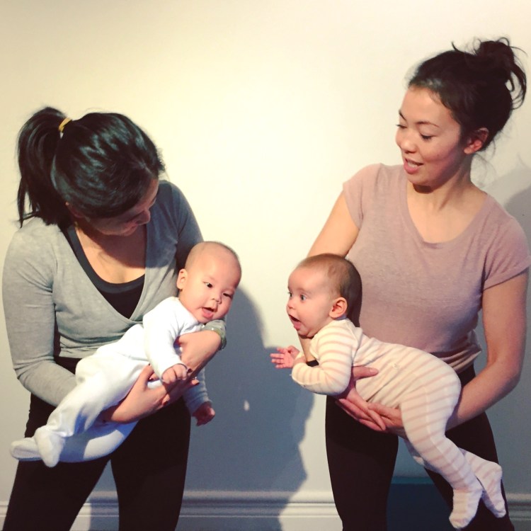 Mama2shape Baby Yoga